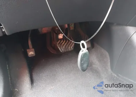 2017 Nissan Rogue Sv z USA, uszkodzony, nr VIN KNMAT2MV6HP619038